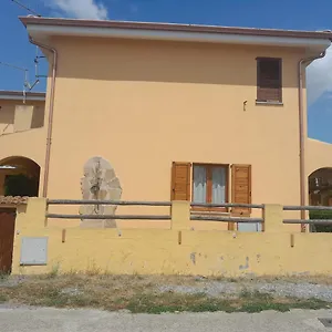 Su Due Livelli Super Accessoriata Villa
